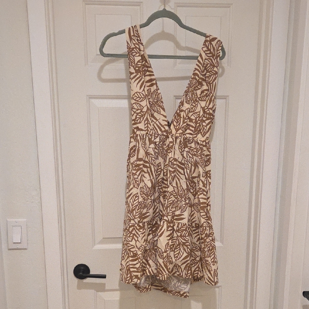 Leaf Print Sleeveless Dress